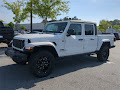 2025 Jeep Gladiator Nighthawk
