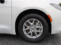 2025 Chrysler Voyager LX
