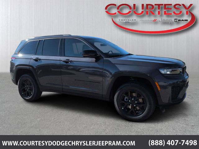 2026 Jeep Grand Cherokee Laredo